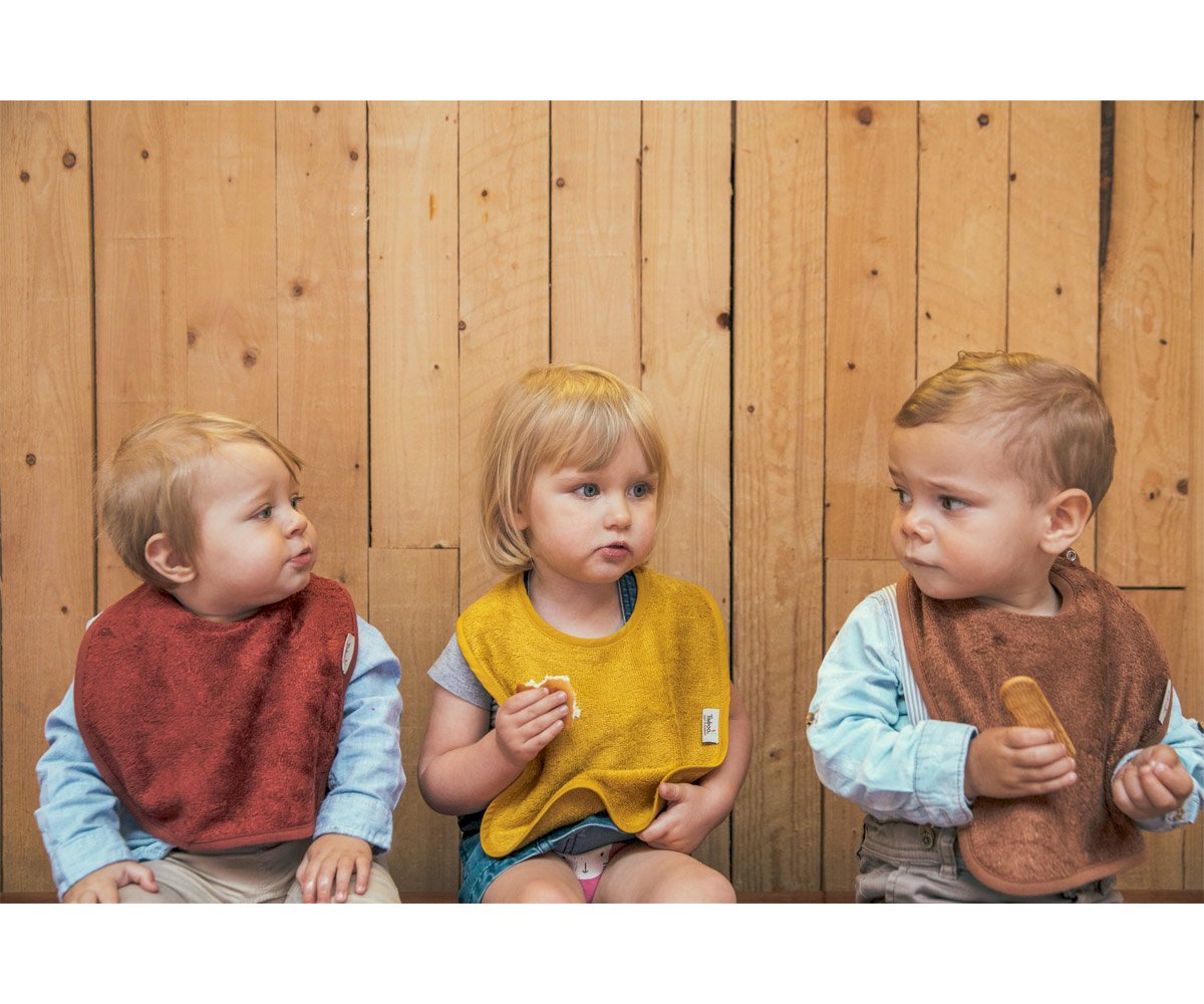 Babete Personalizável Timboo  Hazel Brown