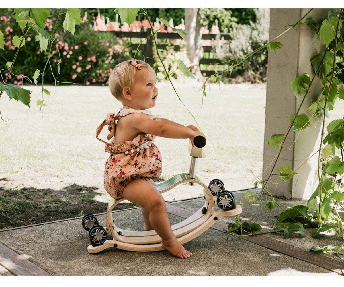 Base Racer Mini-Flip avec roues 360º