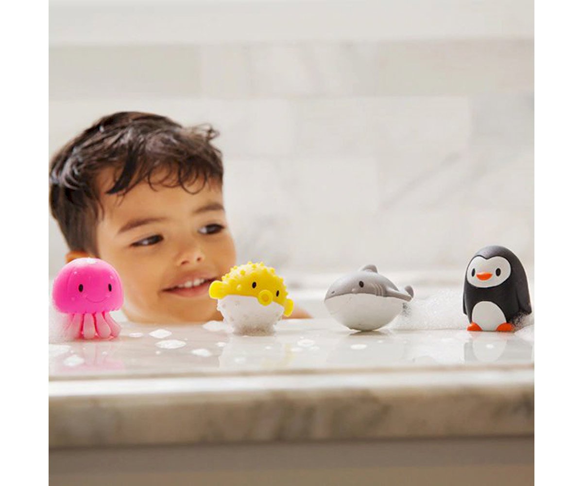 Animais Lança Jatos de Água Marinhos