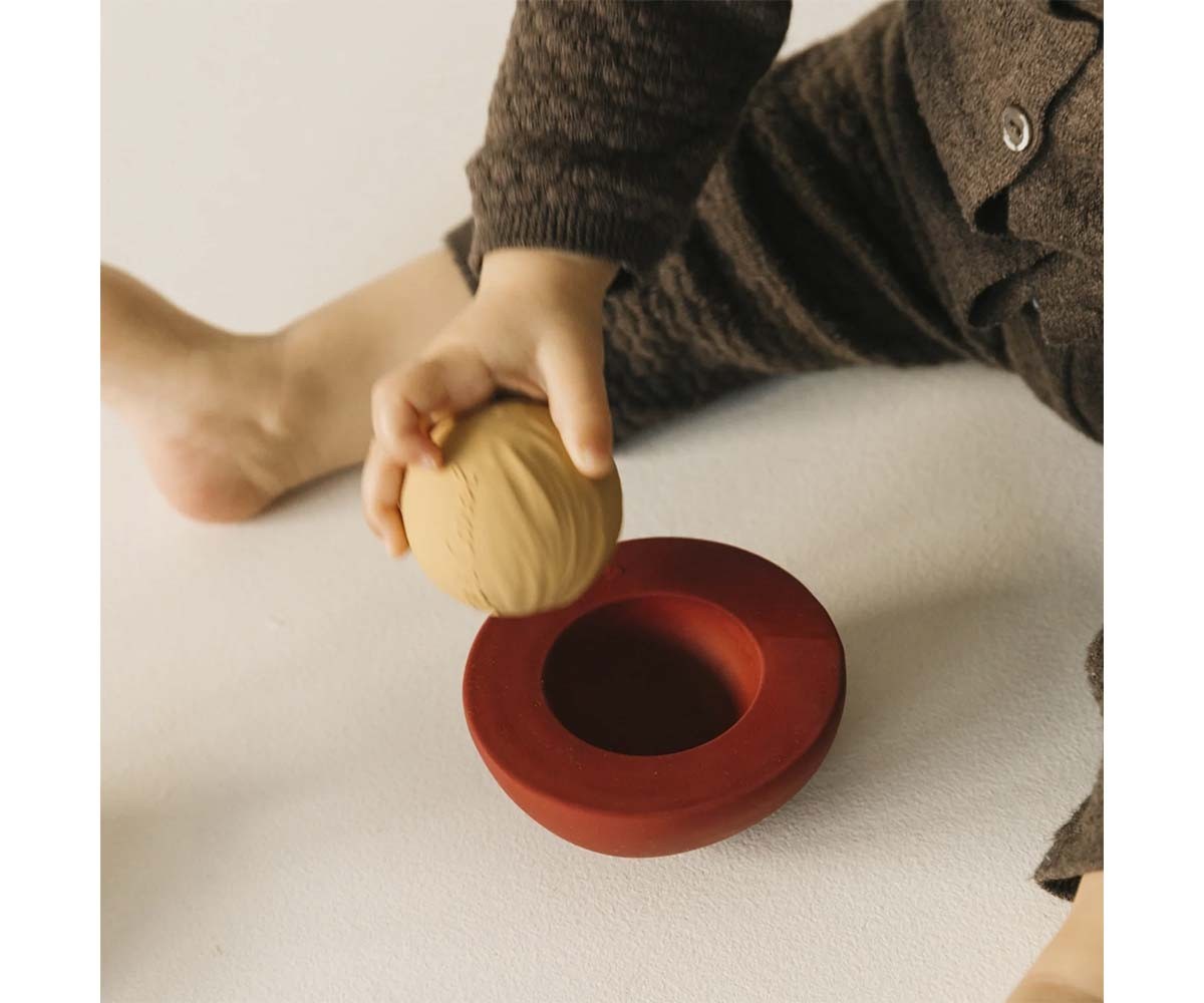 Cherry Juguete Apilable y Pelotita Sonajero