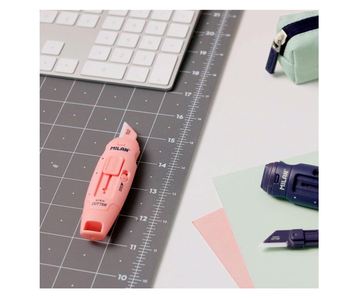 Coleção Pink Stick Ceramic Cutter 430 Since 1918