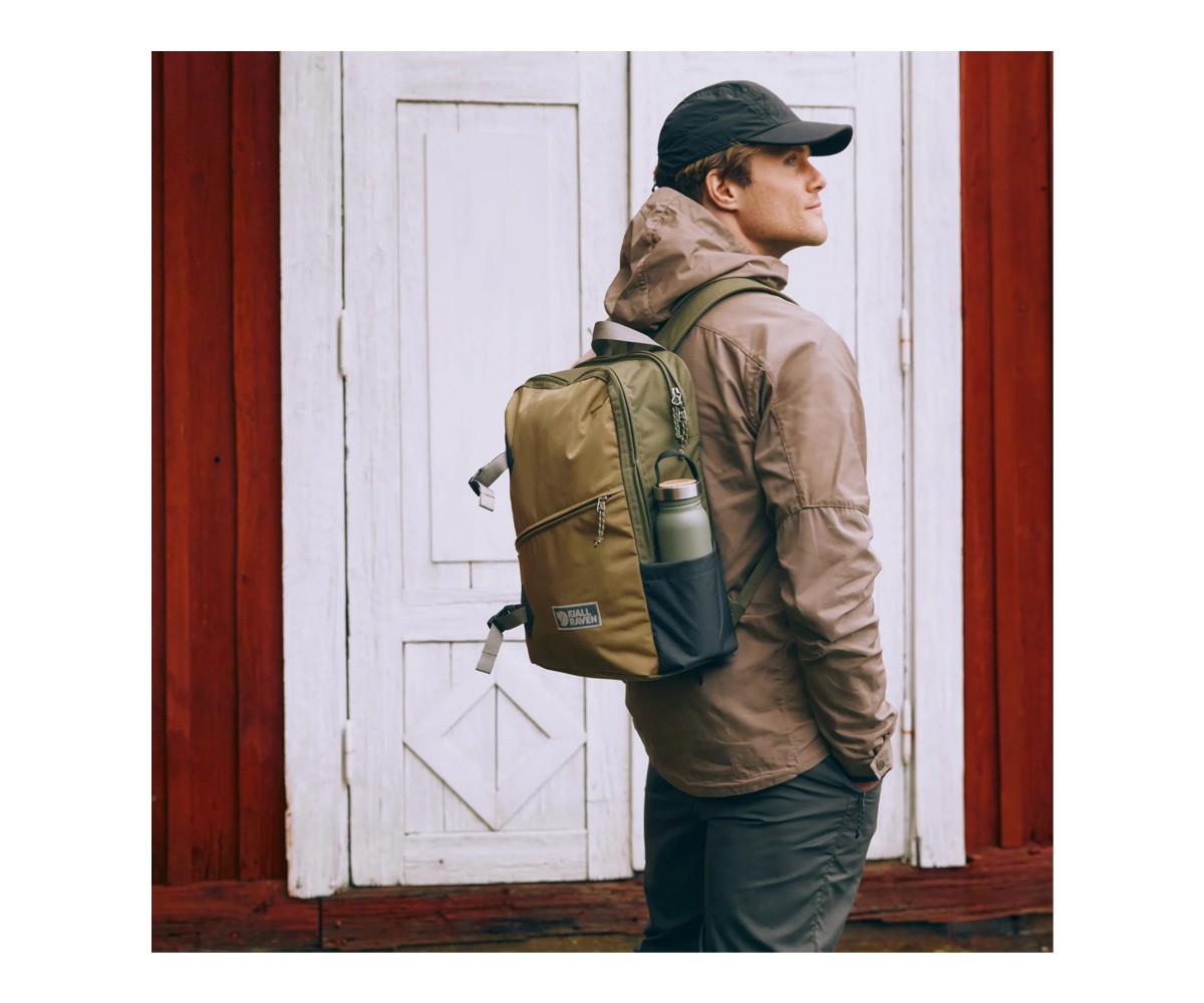 Mochila Vardag 17 Coal Black