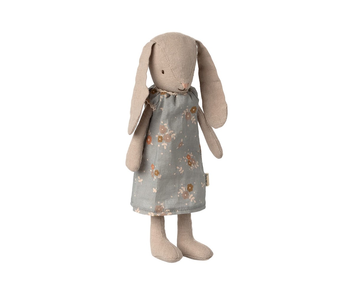 Bunny con Vestido Clásico T1