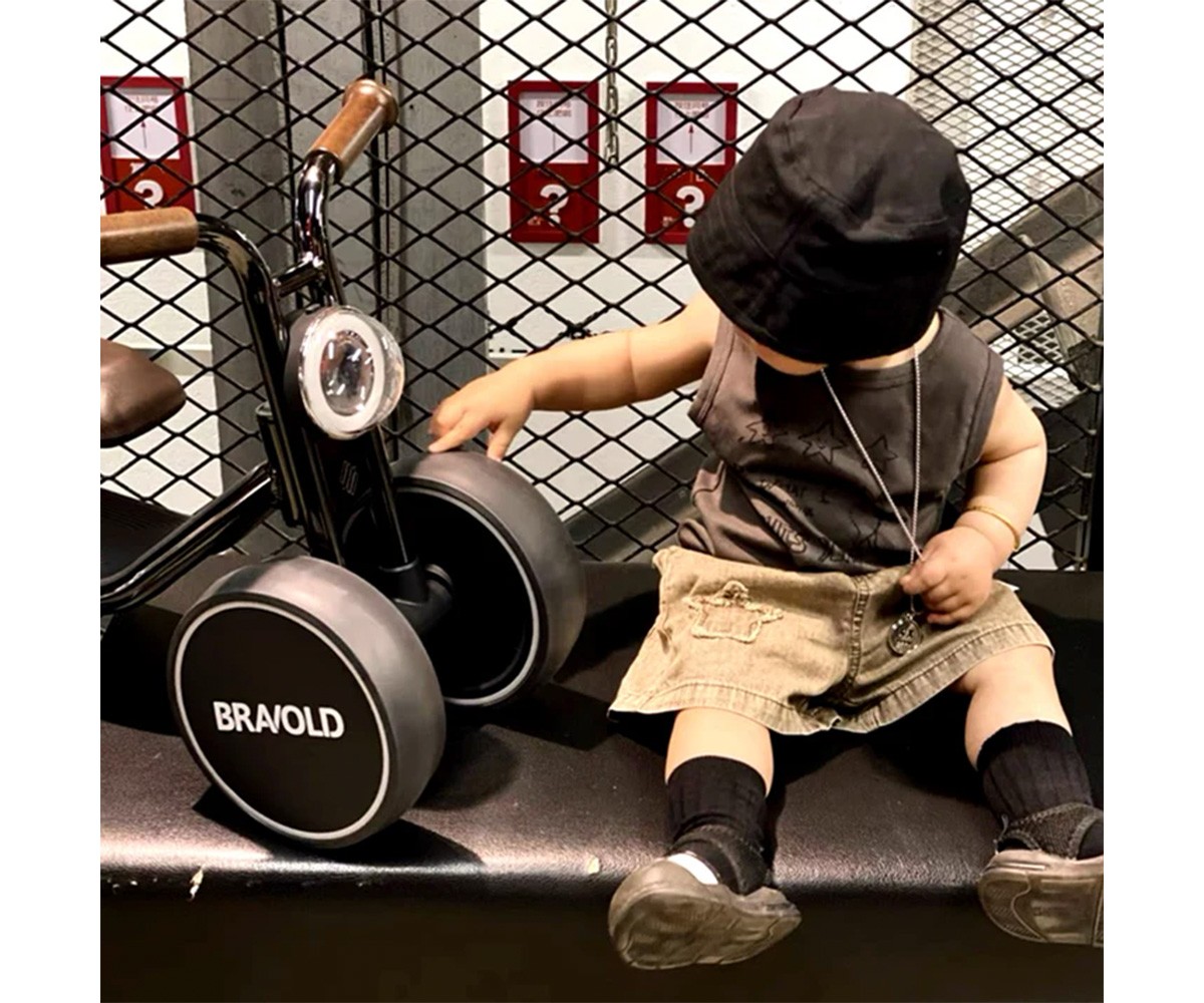 Triciclo Bravold Little Biker Black
