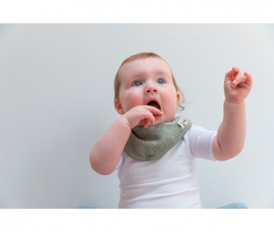 Petit bavoir Timboo Whisper Green personnalisable