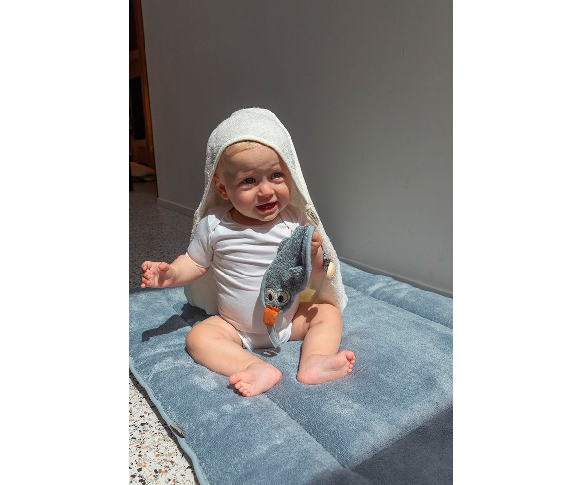 Capa / Toalla de Baño Grande Daisy White Personalizable