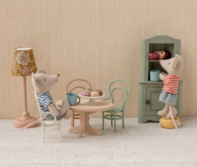 Table Ovale pour Souris Petit Frère/Petite Soeur Natural