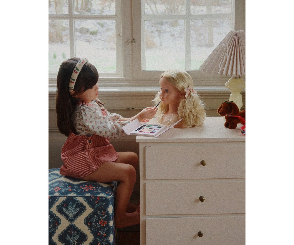 Salón de Maquillaje Lili para Muñecas Multi