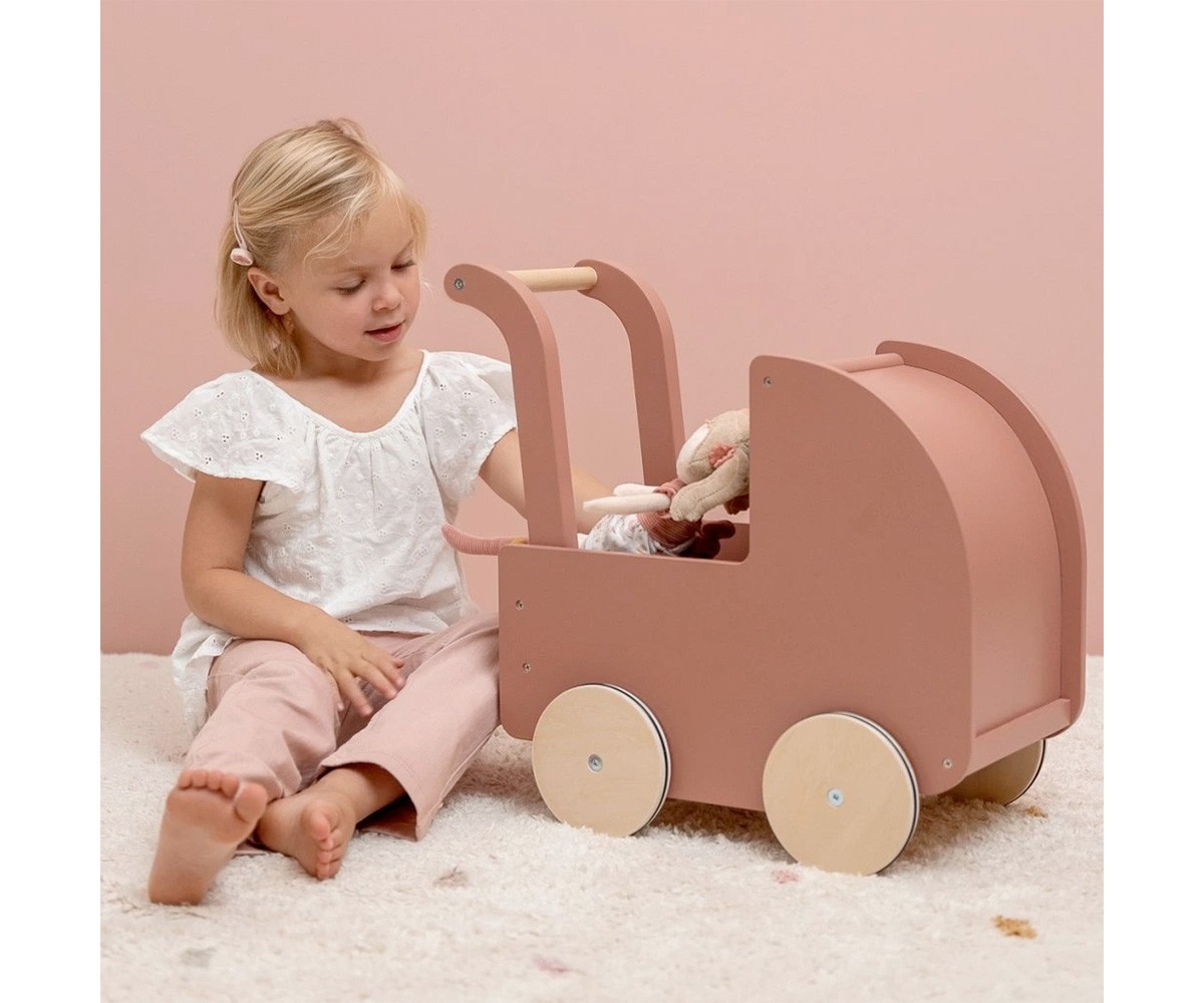 Carrito de Madera con Muñeca Blandita