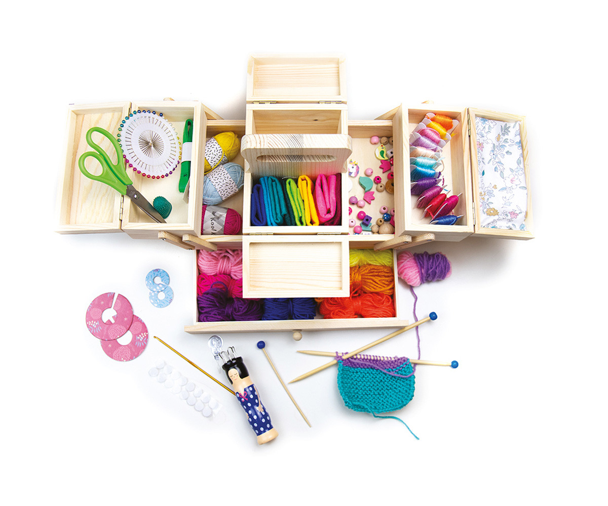 Caja de Manualidades de Lana