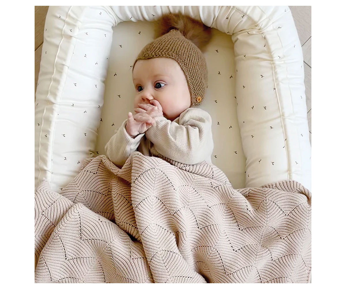 Manta de Punto Almond