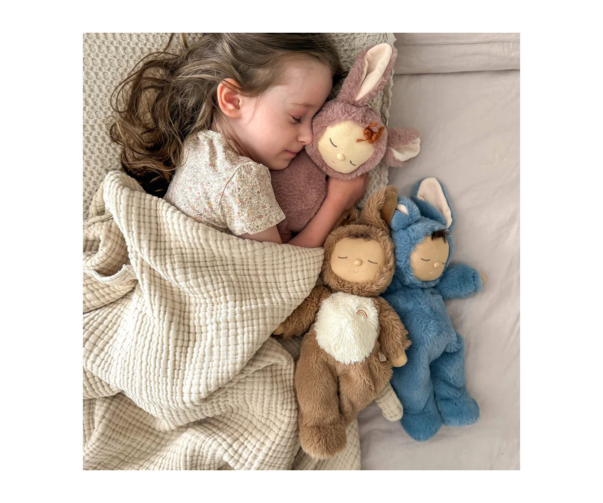 Bambola Dinkum Cozy Bunny Pickle