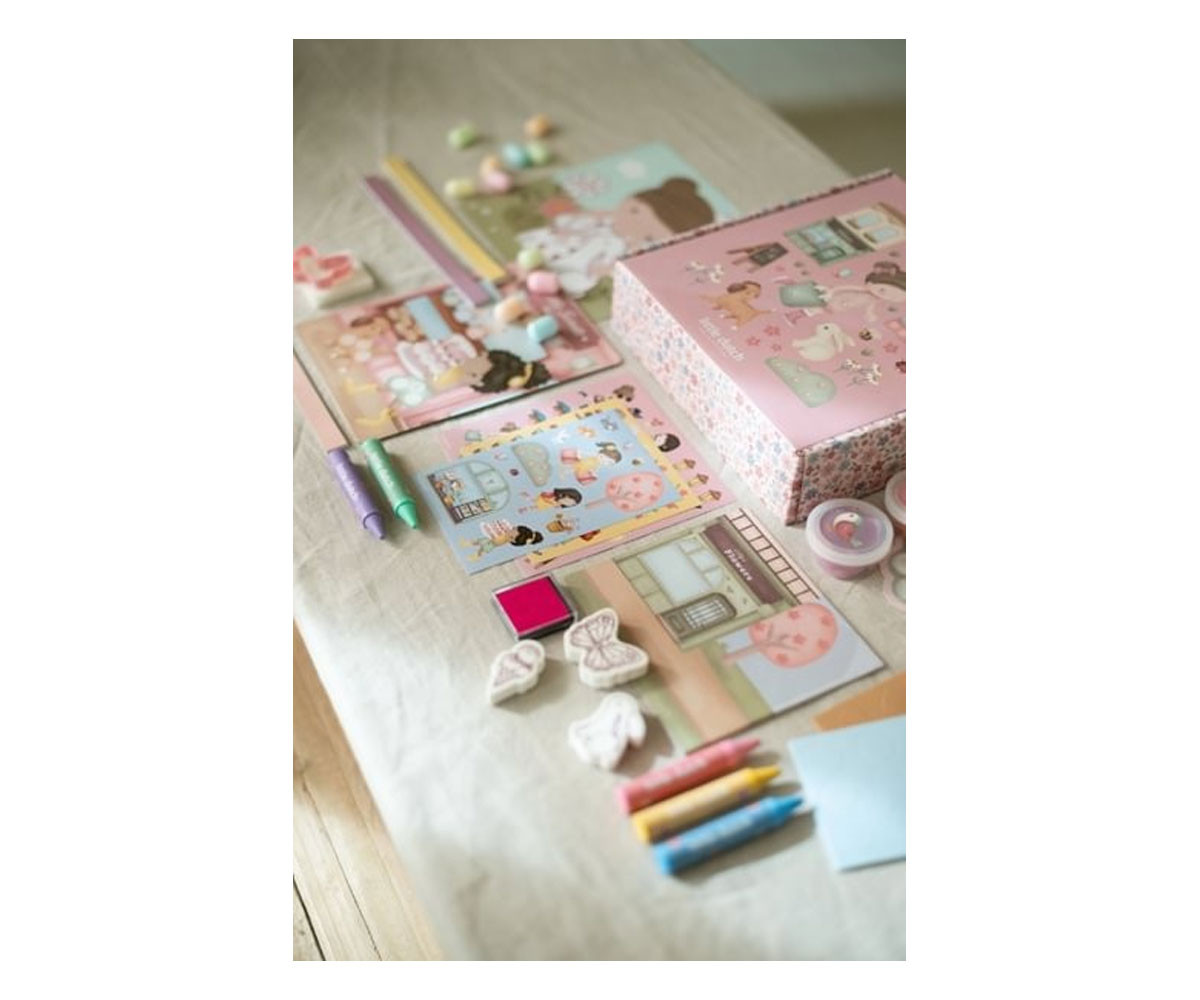 Caja de Creatividad Grande Rosa