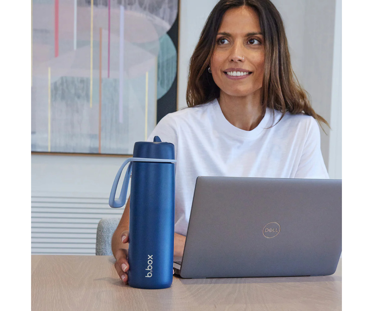 Botella Térmica Flip Top Midnight 690 ml