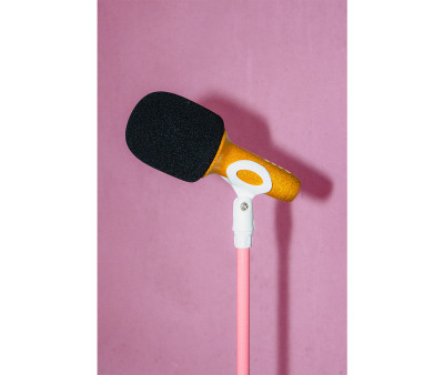 Suporte de microfone rosa