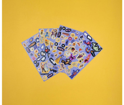 Poster y Pegatinas Activity Enchanted