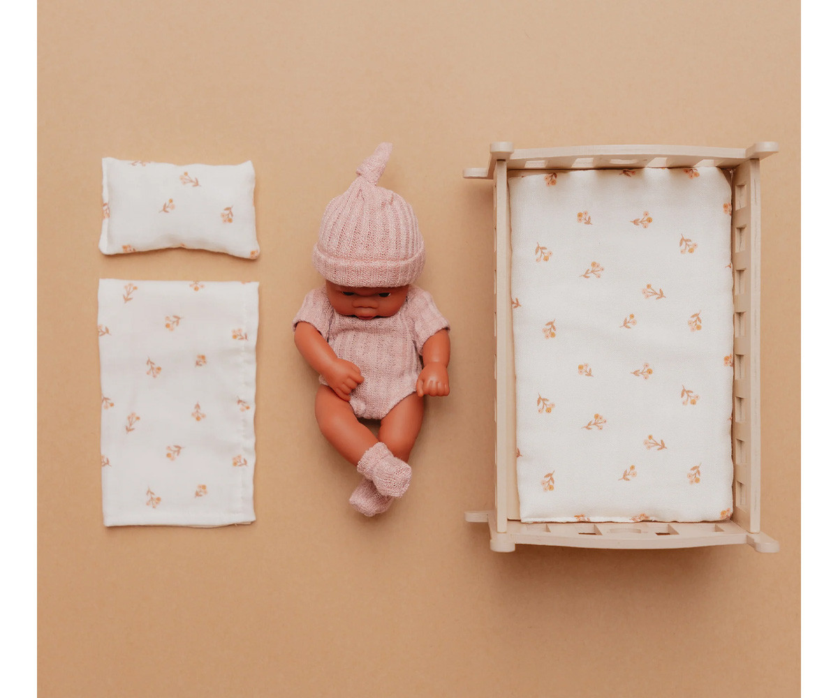 Poupée Josie Lupitas Parure Boutons de Fleurs 20 cm