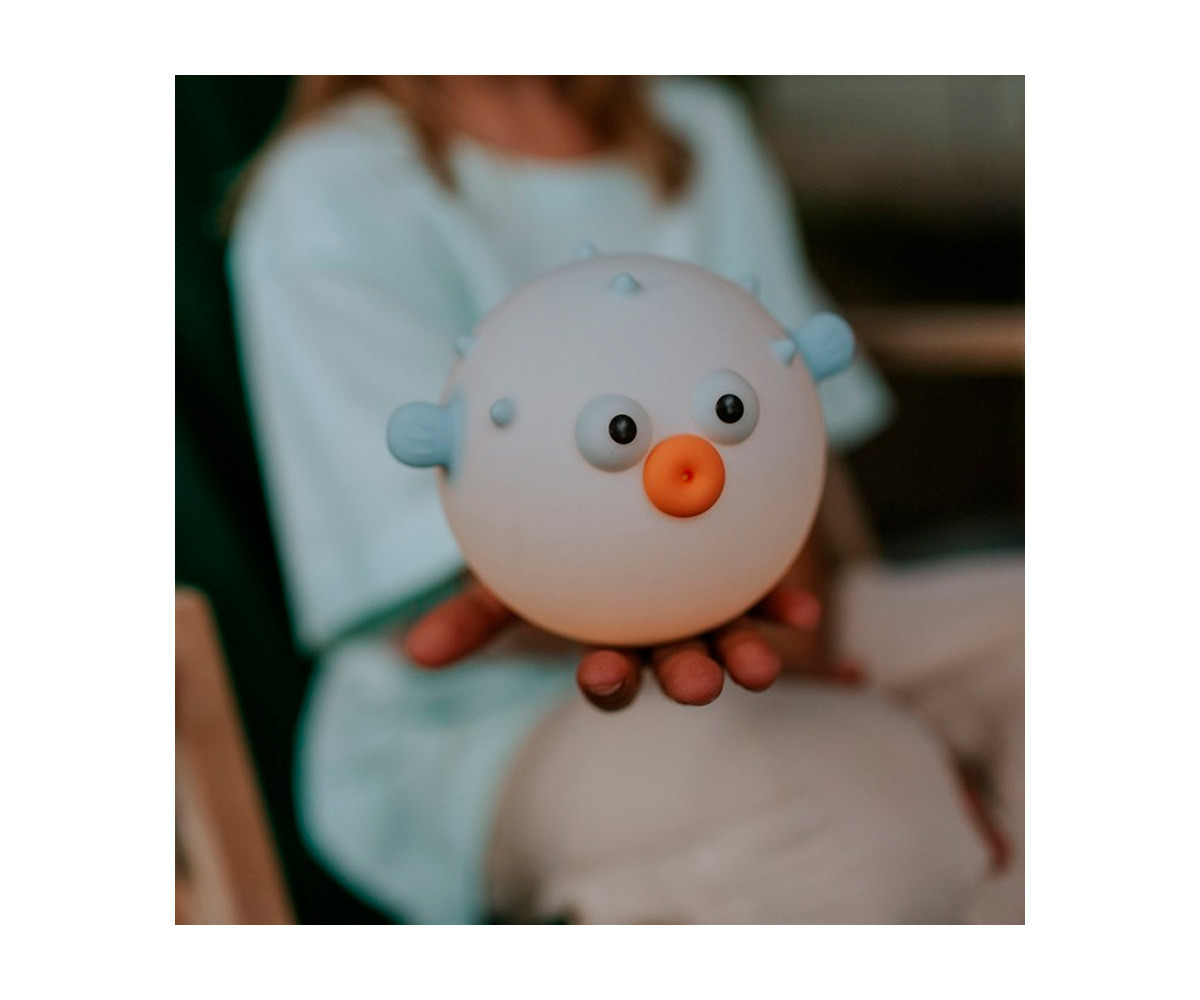 Luz Nocturna LED Pez Globo Azul