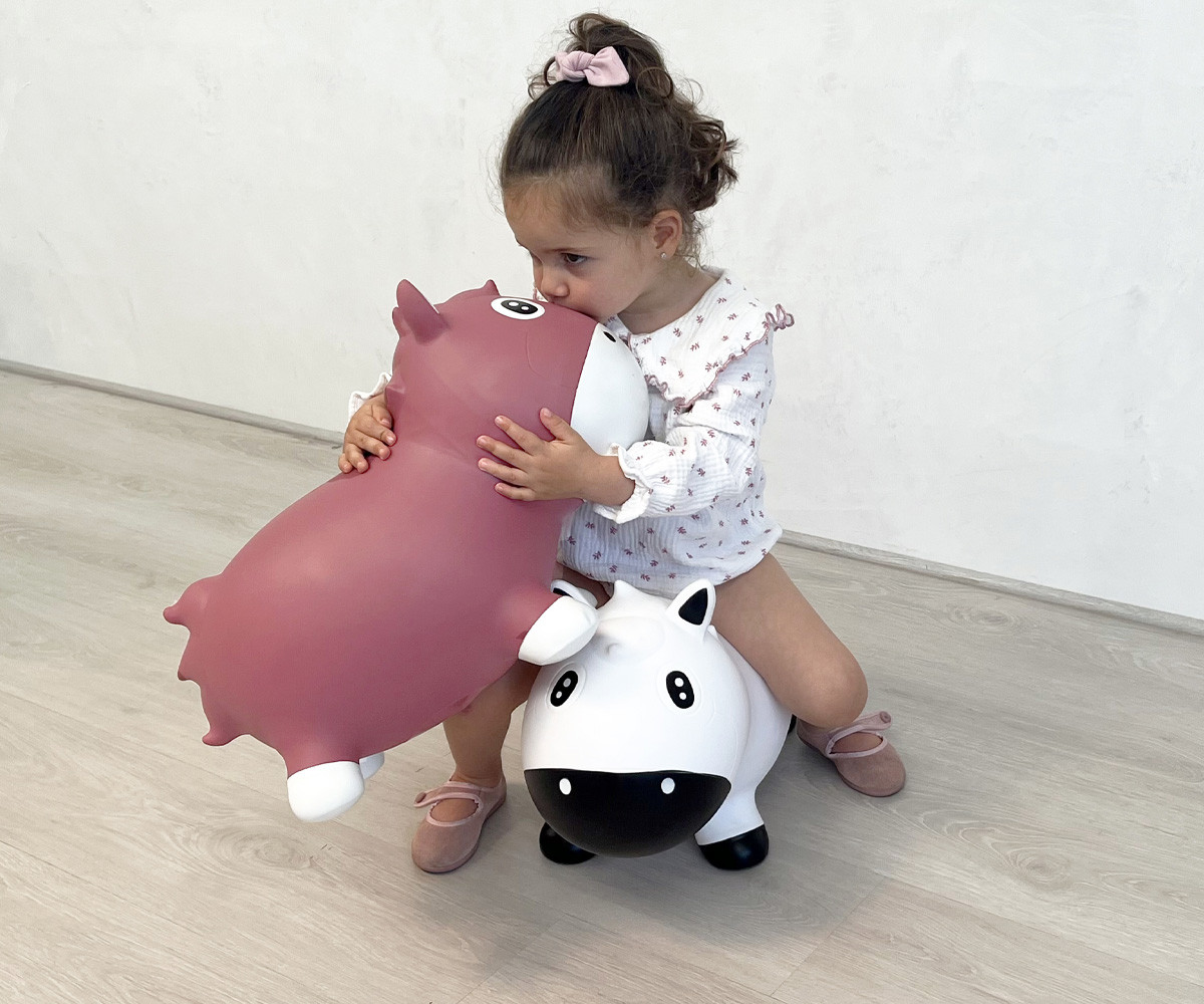 Caballo Saltarín Junior Camel