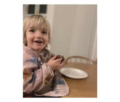 Babero con Mangas Safari