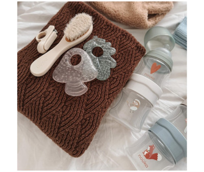 2 Cooling Teethers Nature Earth