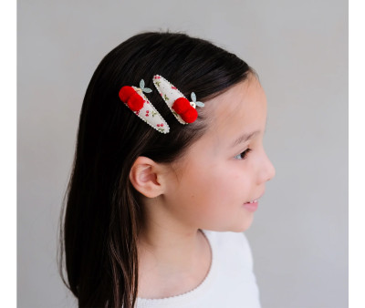 2 Clips Pom Pom Cherries