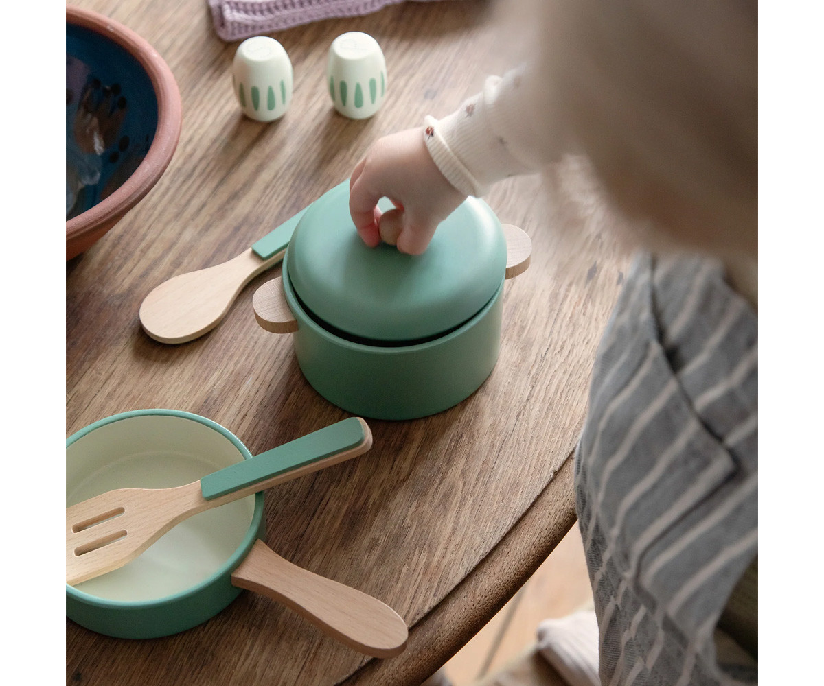 Set de Ollas y Sartenes de Madera Sage Green