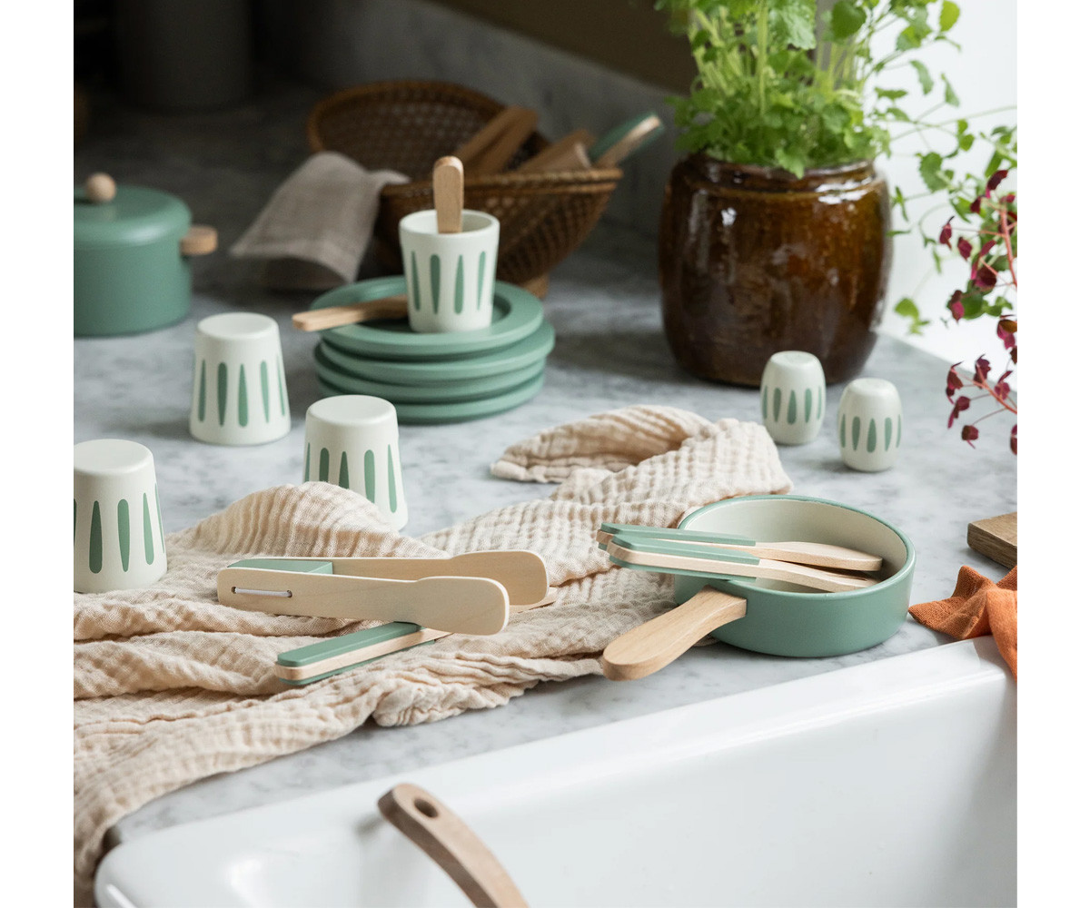 Vajilla Infantil de Madera para 4