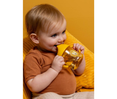 Taza con Boquilla y Asas Tritán Mr. Lion