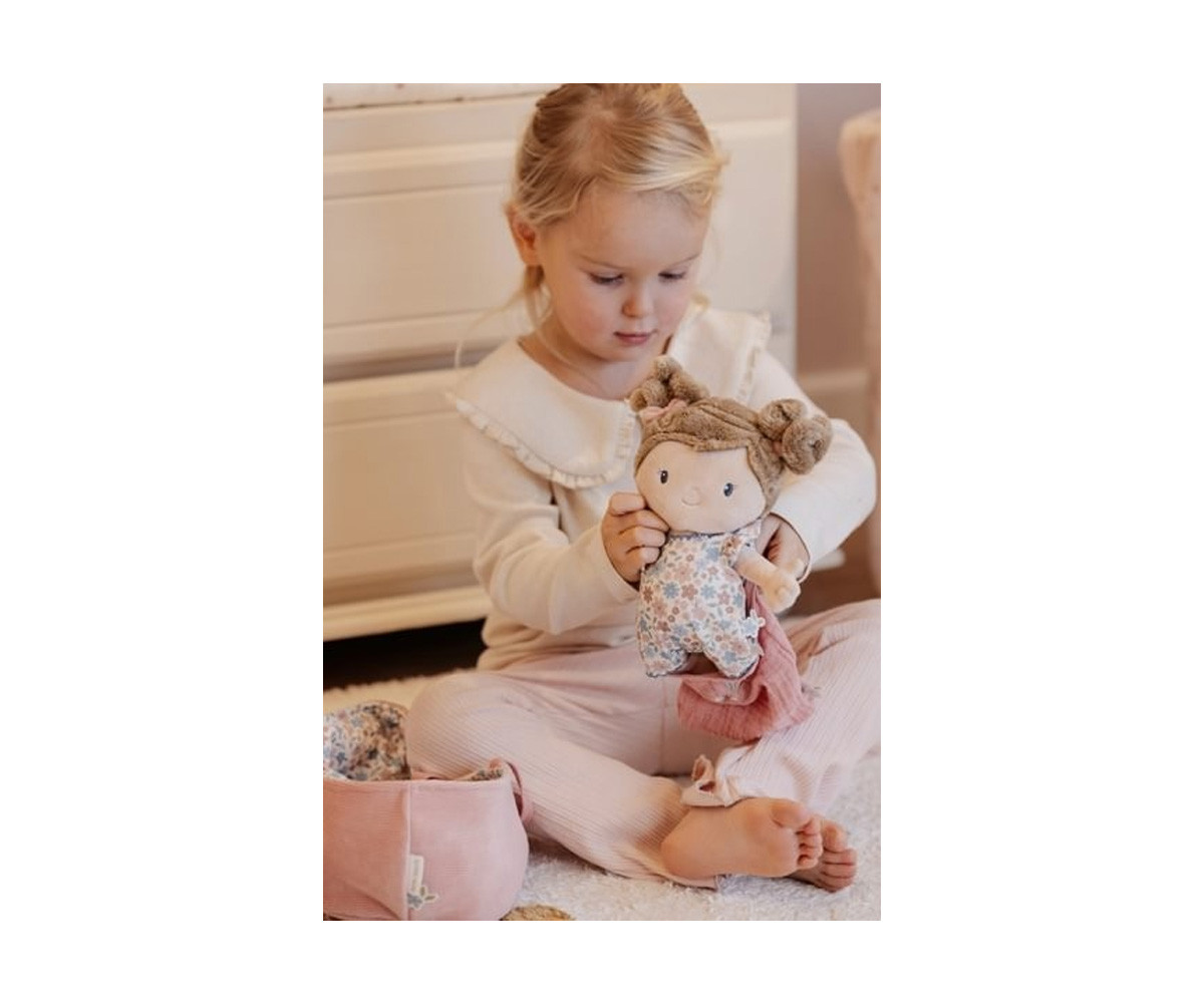 Bebé Rosa con Capazo Nuevo