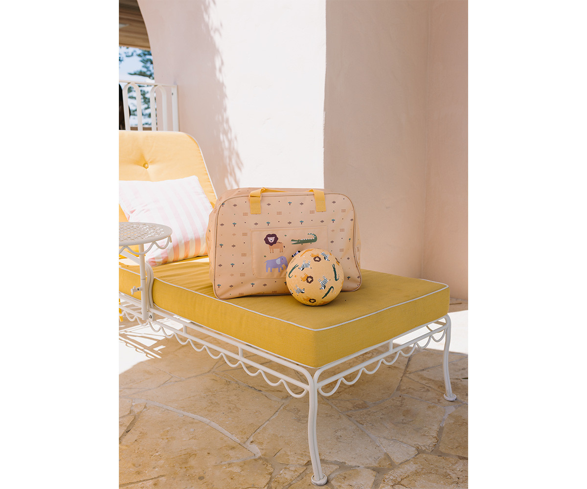 Pelota Grande Wild Animals