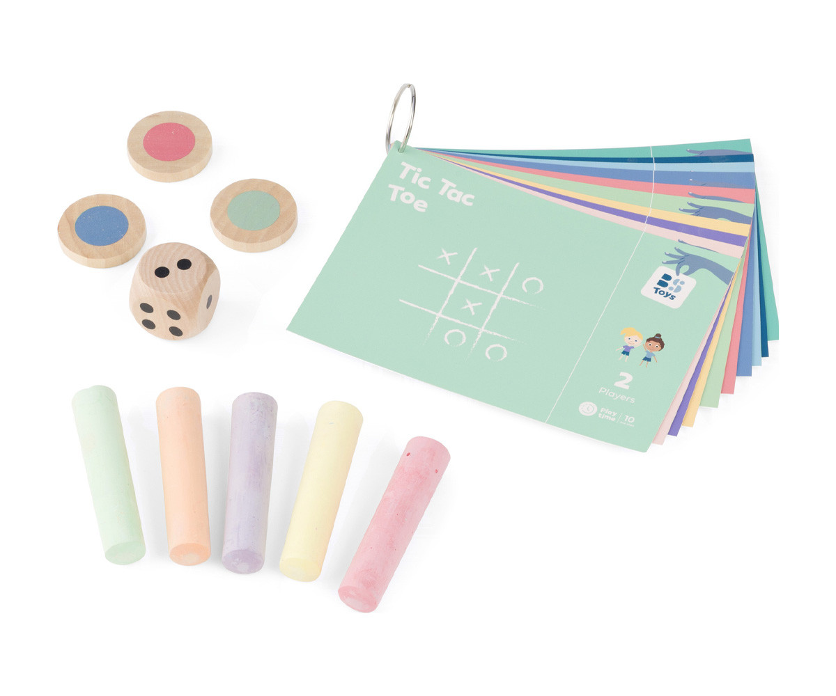 Giochi di attività con gessi da marciapiede