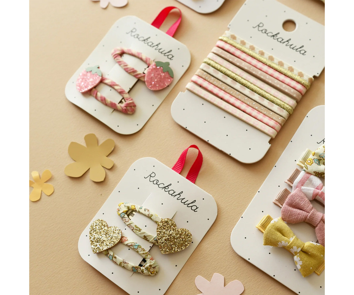 2 Clips Strawberry Fields