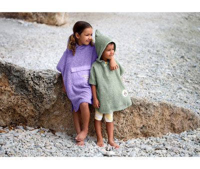 Poncho Mare Lassig Terry Green