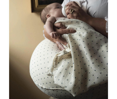 Cojín de Lactancia Moon Lots of Love Sky