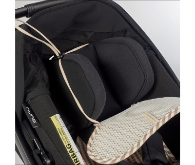 Colchoneta para Silla de Coche Praliné Rayas Moka