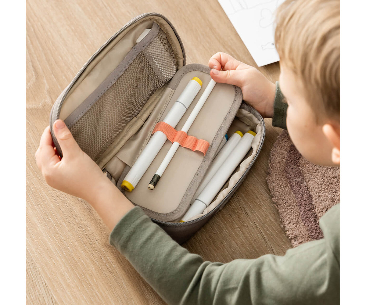 Estuche Escolar 2 Compartimentos Tiny Trails Sand