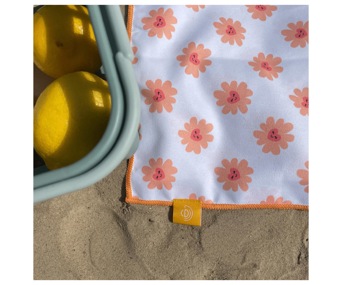 Toalla Microfibra Floral Love Personalizable