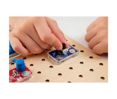 LabBox Circuit Explorer 76 piezas