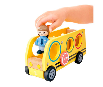 The Lively School Bus con Cuento
