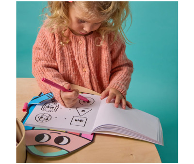 Libro Montessori Stickers Geometric Shapes