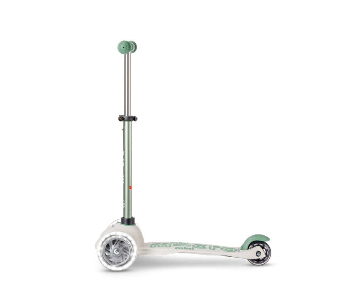 Patinete Plegable Mini Micro Deluxe Eco Verde Pistacho Luces LED