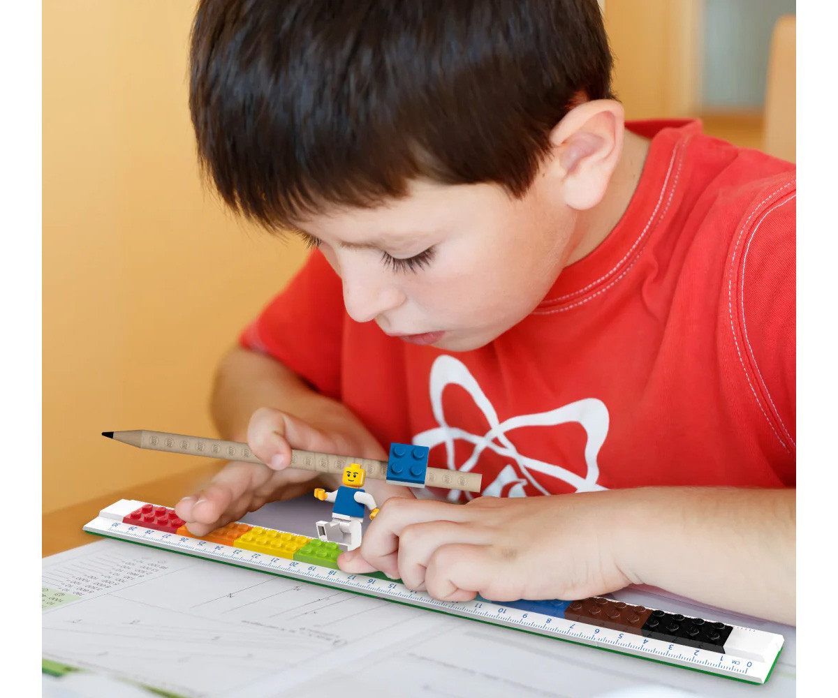 Regla LEGO® para Construir con Minifigura