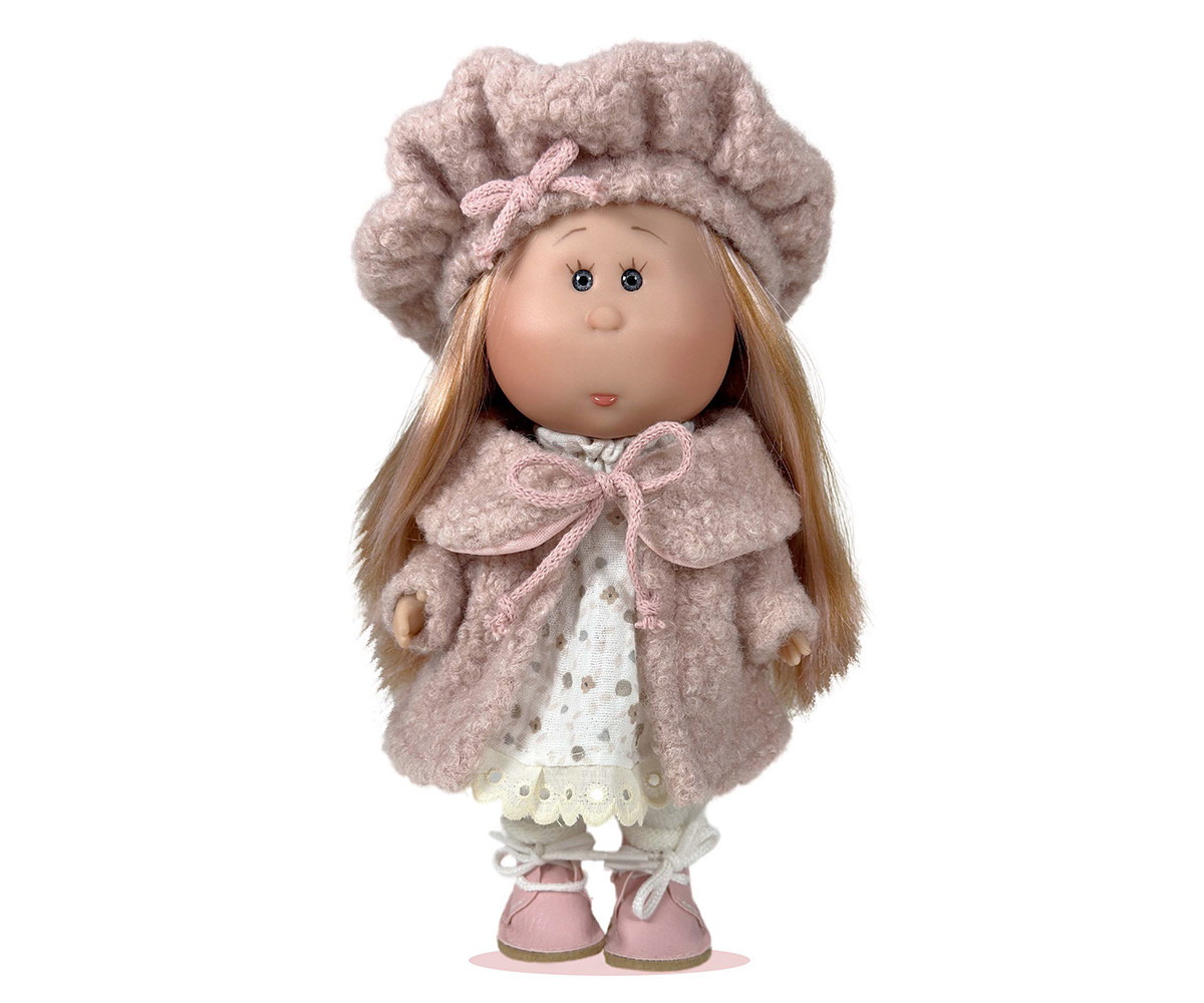 Muñeca Little Mia Winter 23cm