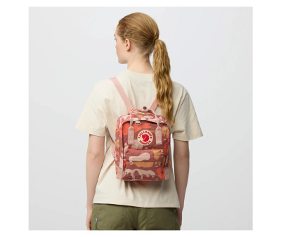 Mochila Kanken Graphics Mini Chalk Rose-Hidden Animals