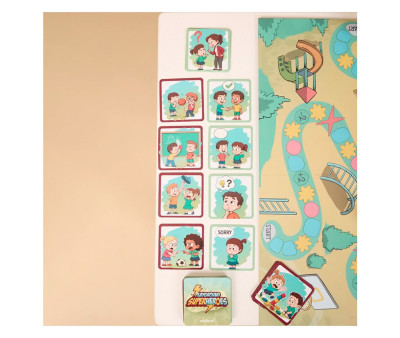 Juego de Mesa Superhéroes del Patio