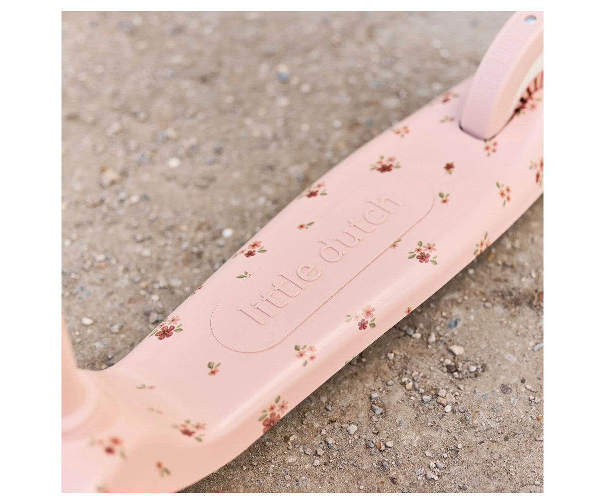 Patinete Rosa Little Dutch