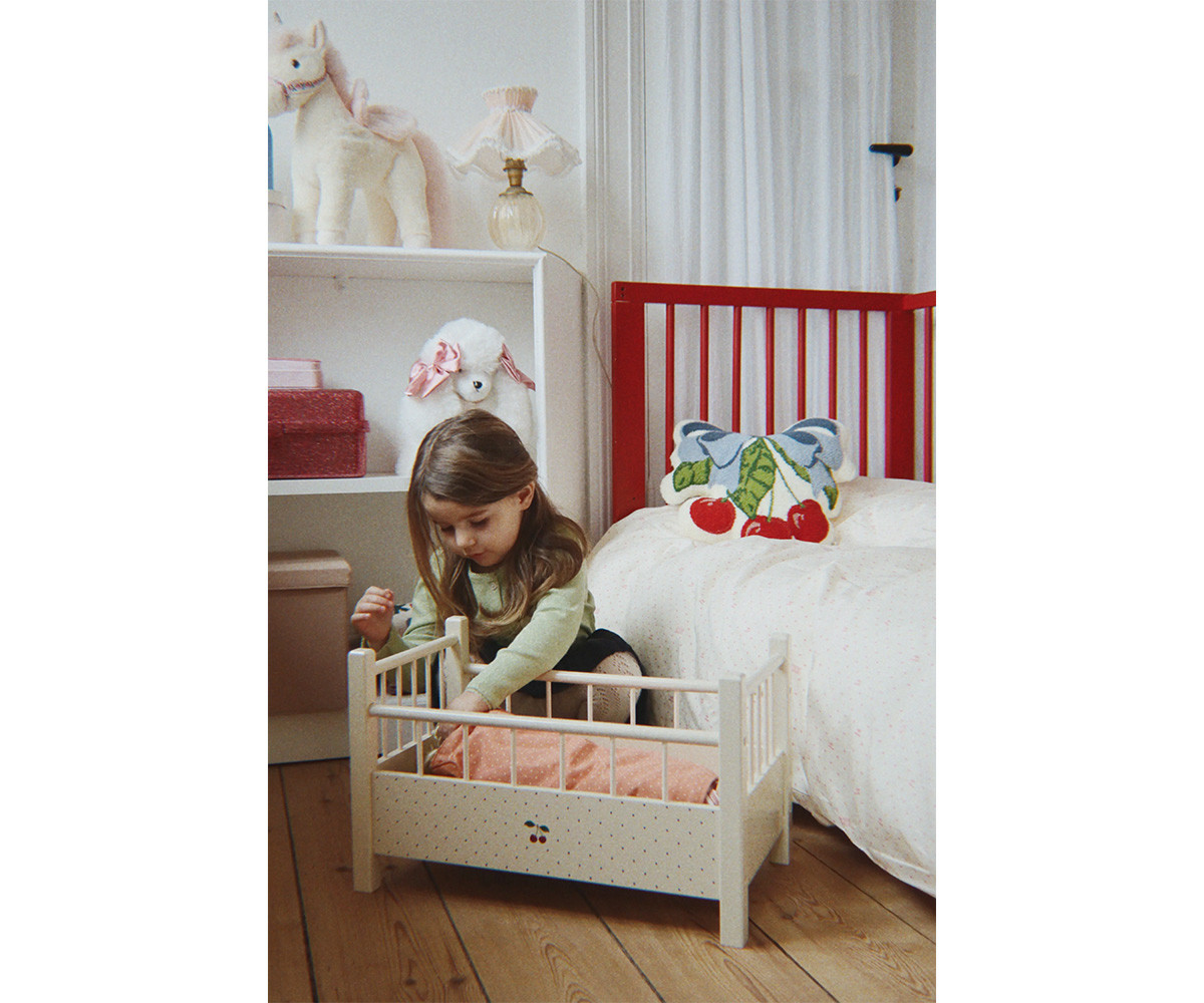 Cama de boneca madeira FSC Big Cherry